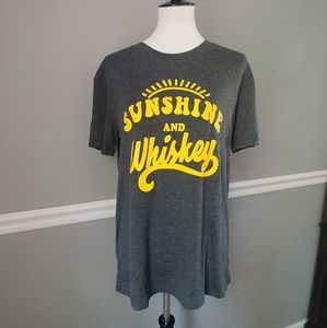 NWOT cute graphic T-Shirt size L